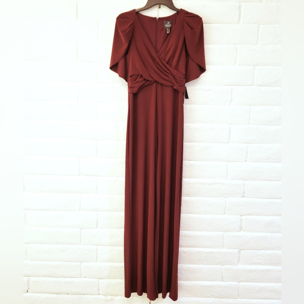 NWT Adrianna Papell Women's Size 4 Draped Jersey Wrap Capelet Jumpsuit